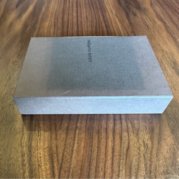 Louis Vuitton Monigram Laisse Baxter MM Pet Leash for Dogs M58056 - Picture 3 of 9